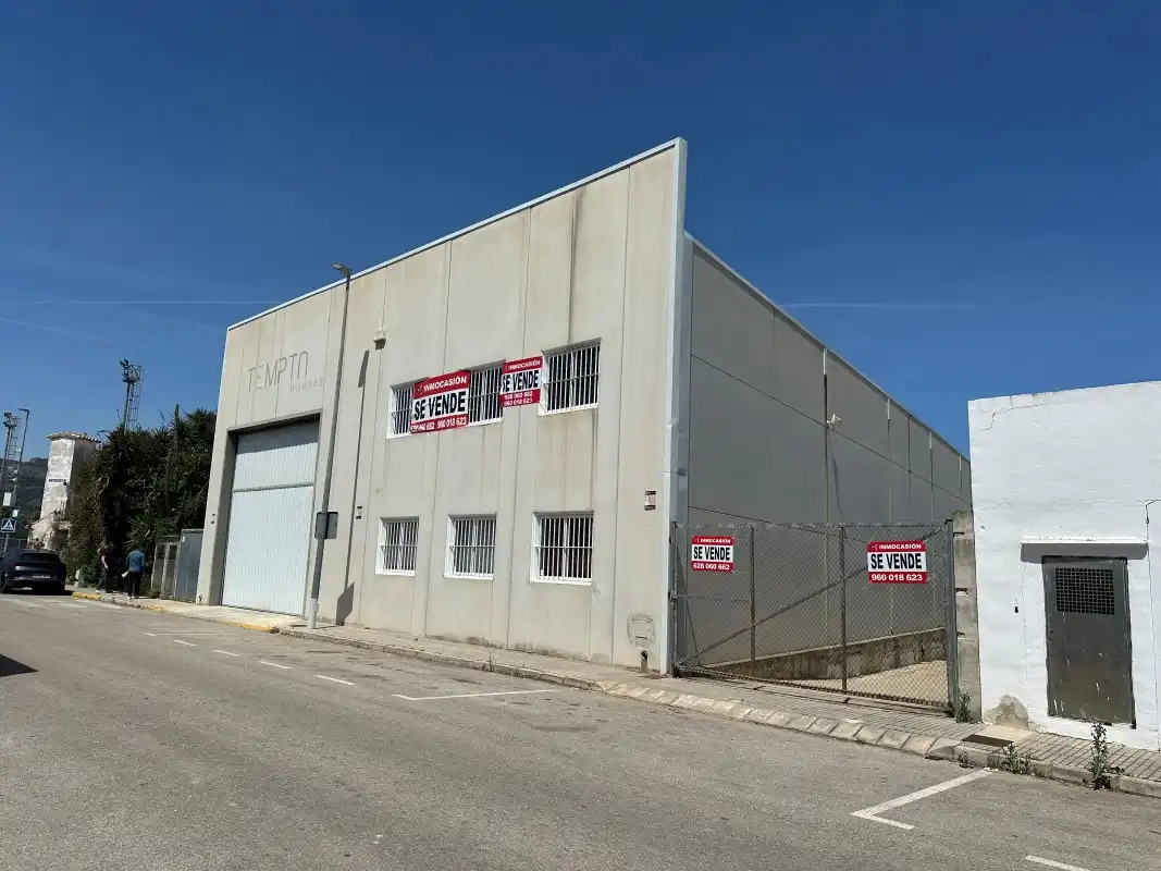 Exterior view of Industrial buildings for sale in Beniarjó