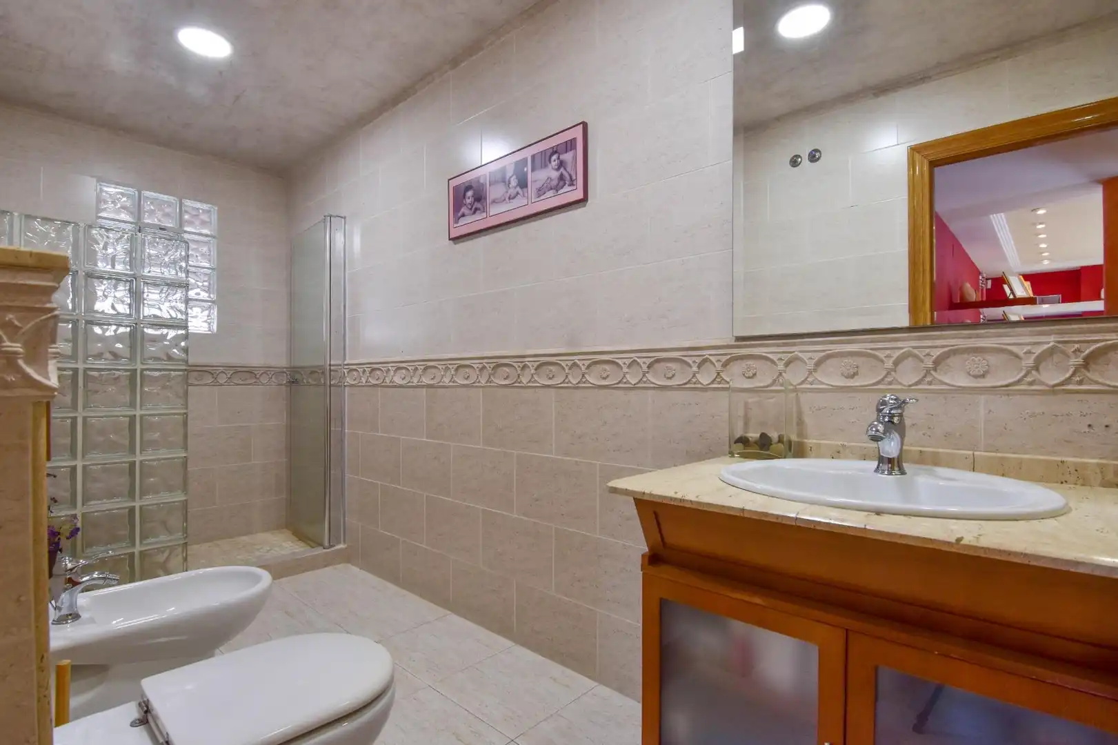 Bany de Casa o xalet en venda en Picassent amb Aire condicionat, Calefacció i Jardí privat