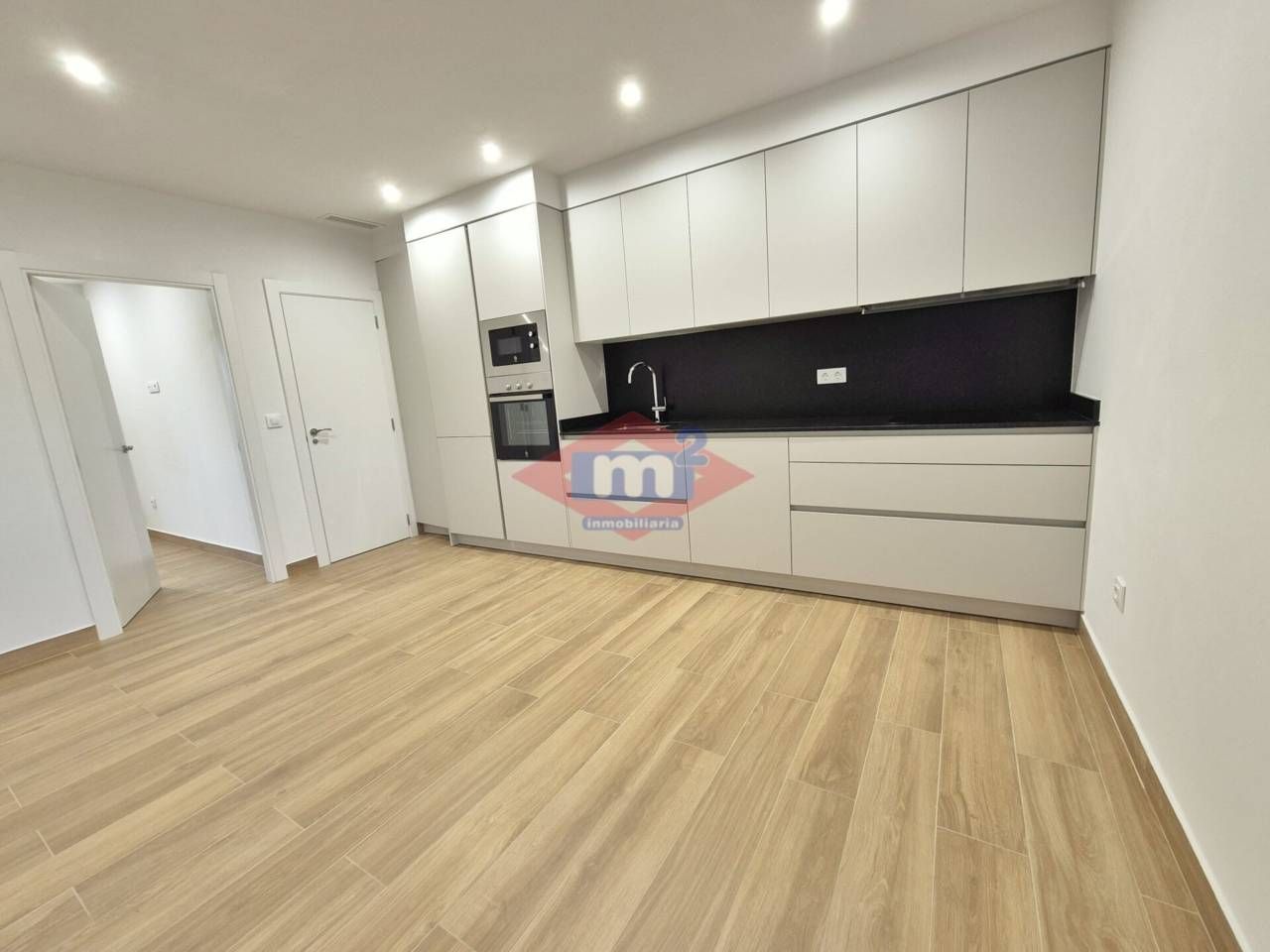 Kitchen of Flat to rent in Tui  with Air Conditioner
