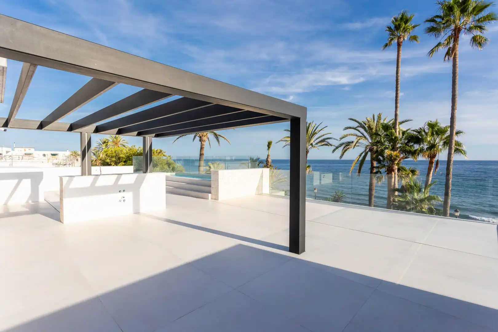 Terrace of Houses for sale in Marbella  with Air Conditioner, Terrace and Storage room