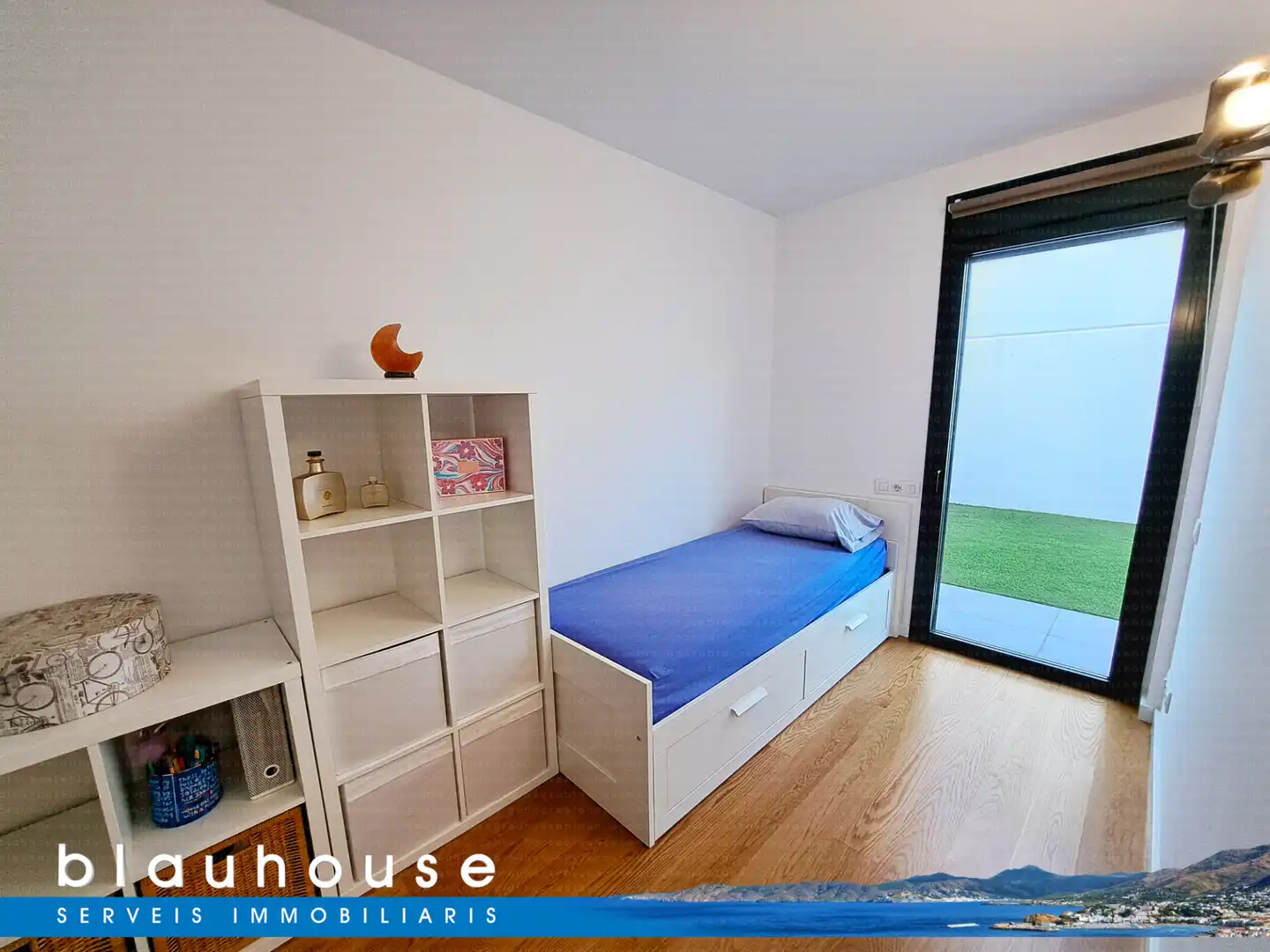 Habitación de Apartamento en venta en Llançà con Aire acondicionado, Calefacción y Terraza