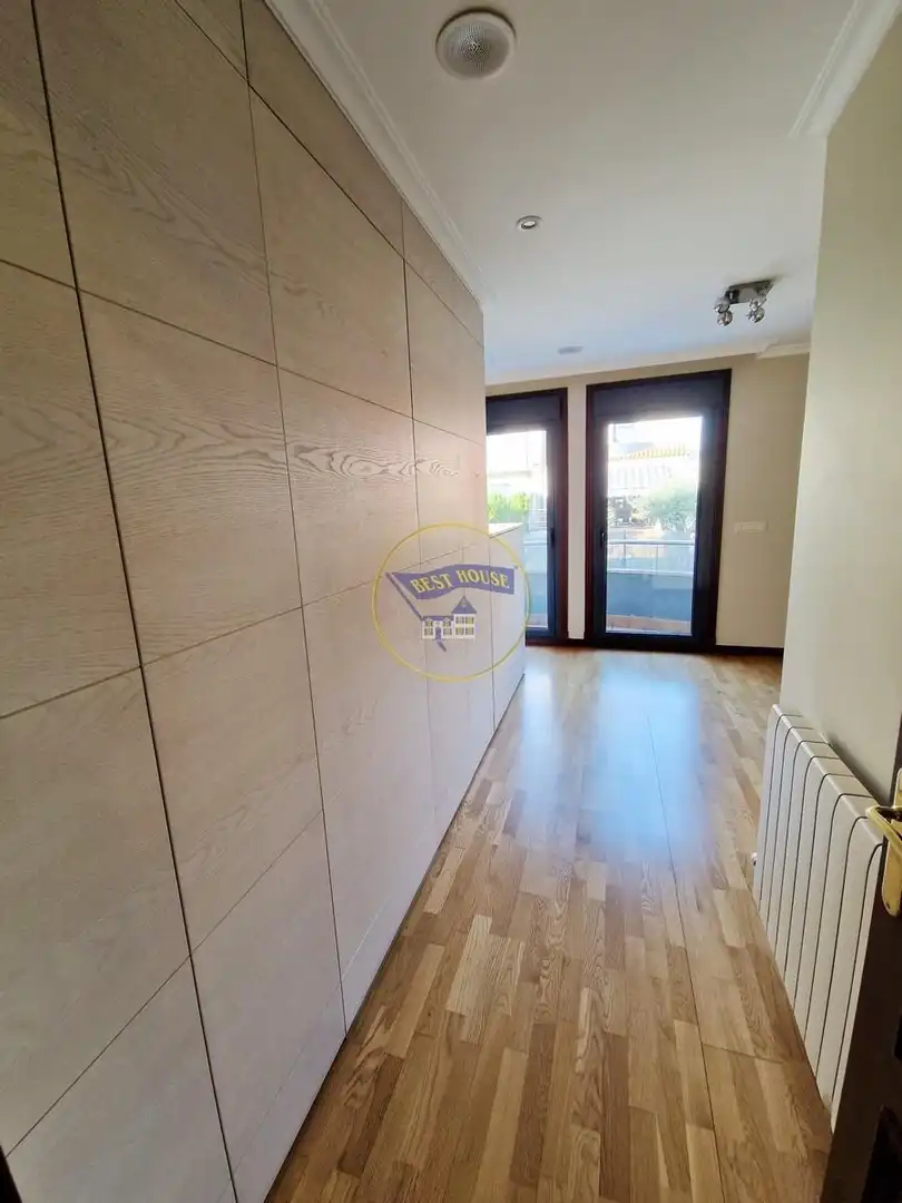 Detached homes for sale in Vigo   with Heating, Private garden and Parquet flooring