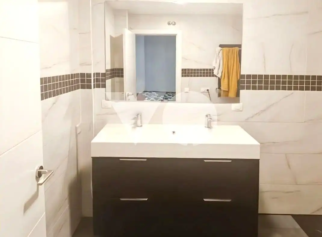 Baño de Planta baja en venta en Madrid con Aire acondicionado, Calefacción y Trastero