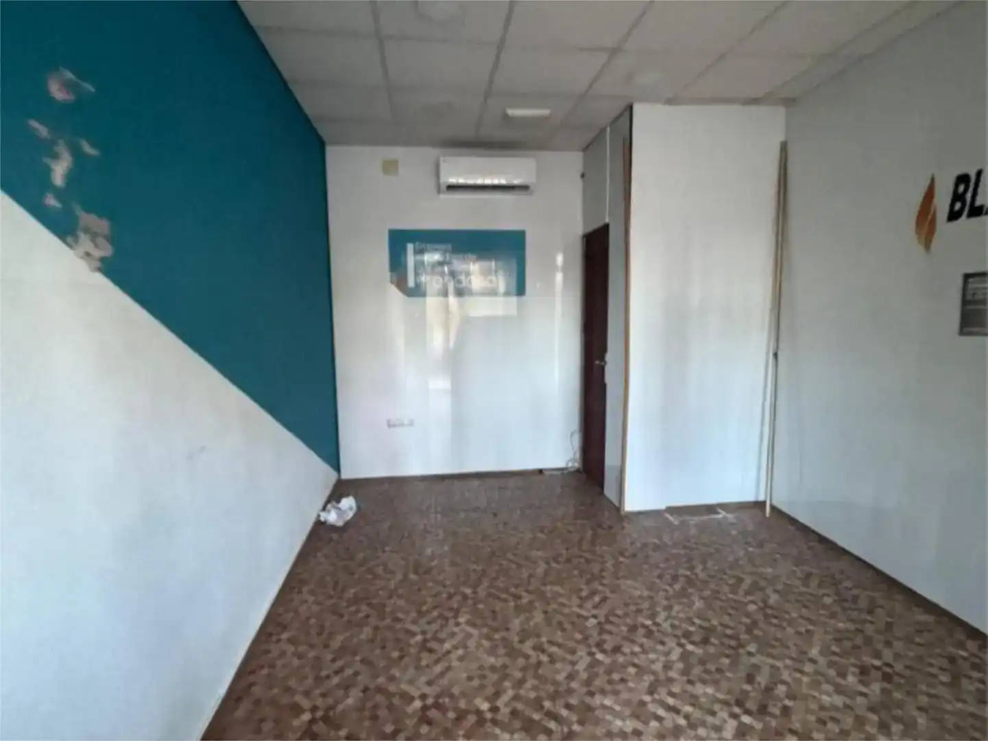 Geschaftsraum zur Miete in Avenida José de Mora, 8, Baza