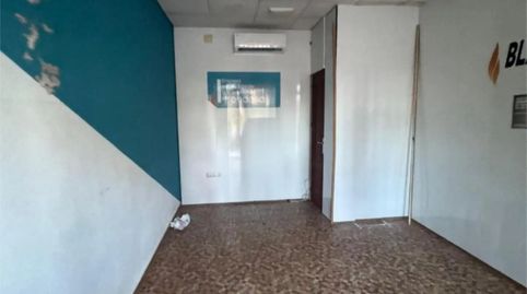 Foto 3 von Geschaftsraum zur Miete in Avenida José de Mora, 8, Baza, Granada