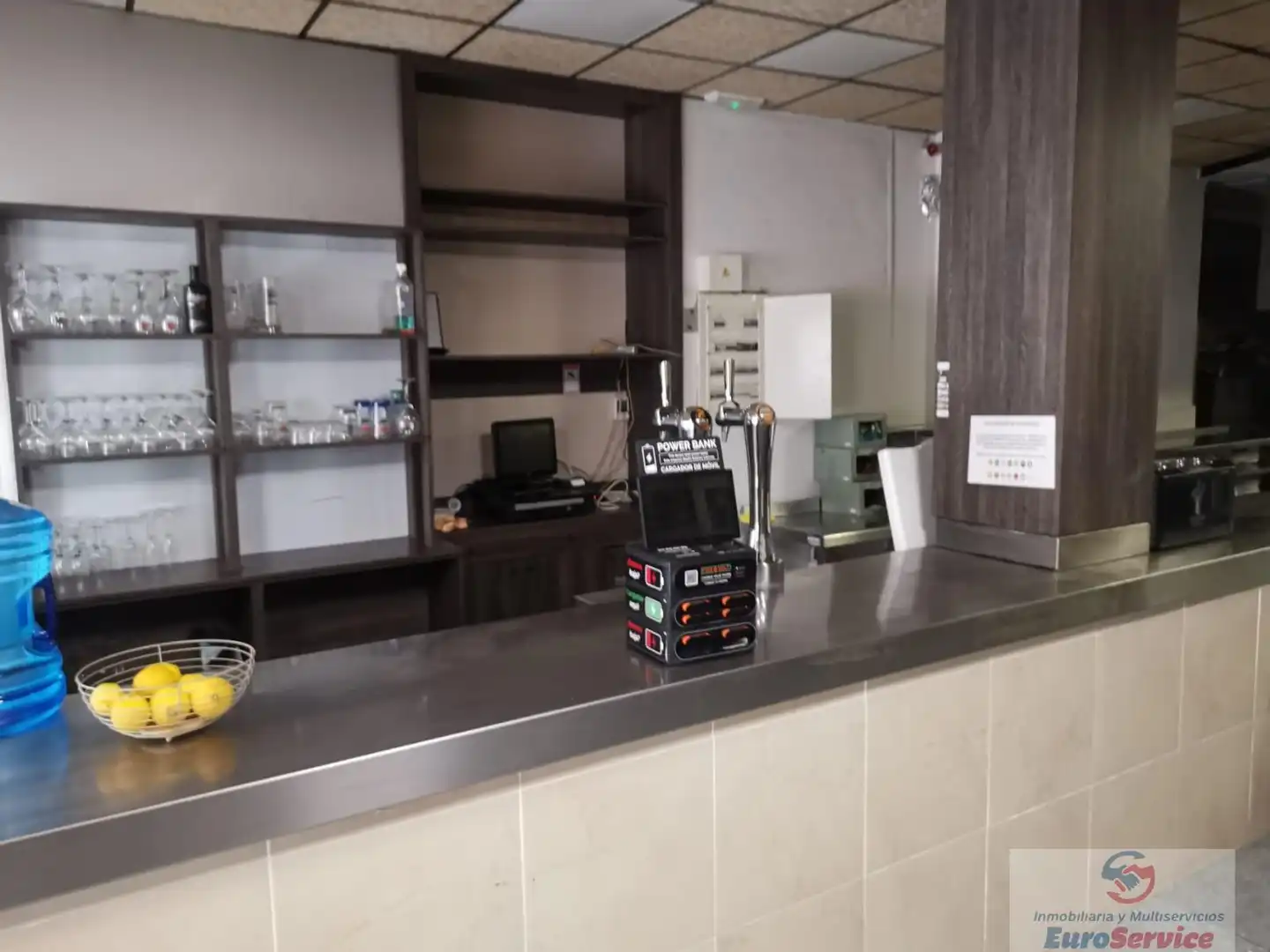 Local en venta en Valencia con Aire acondicionado y Amueblado