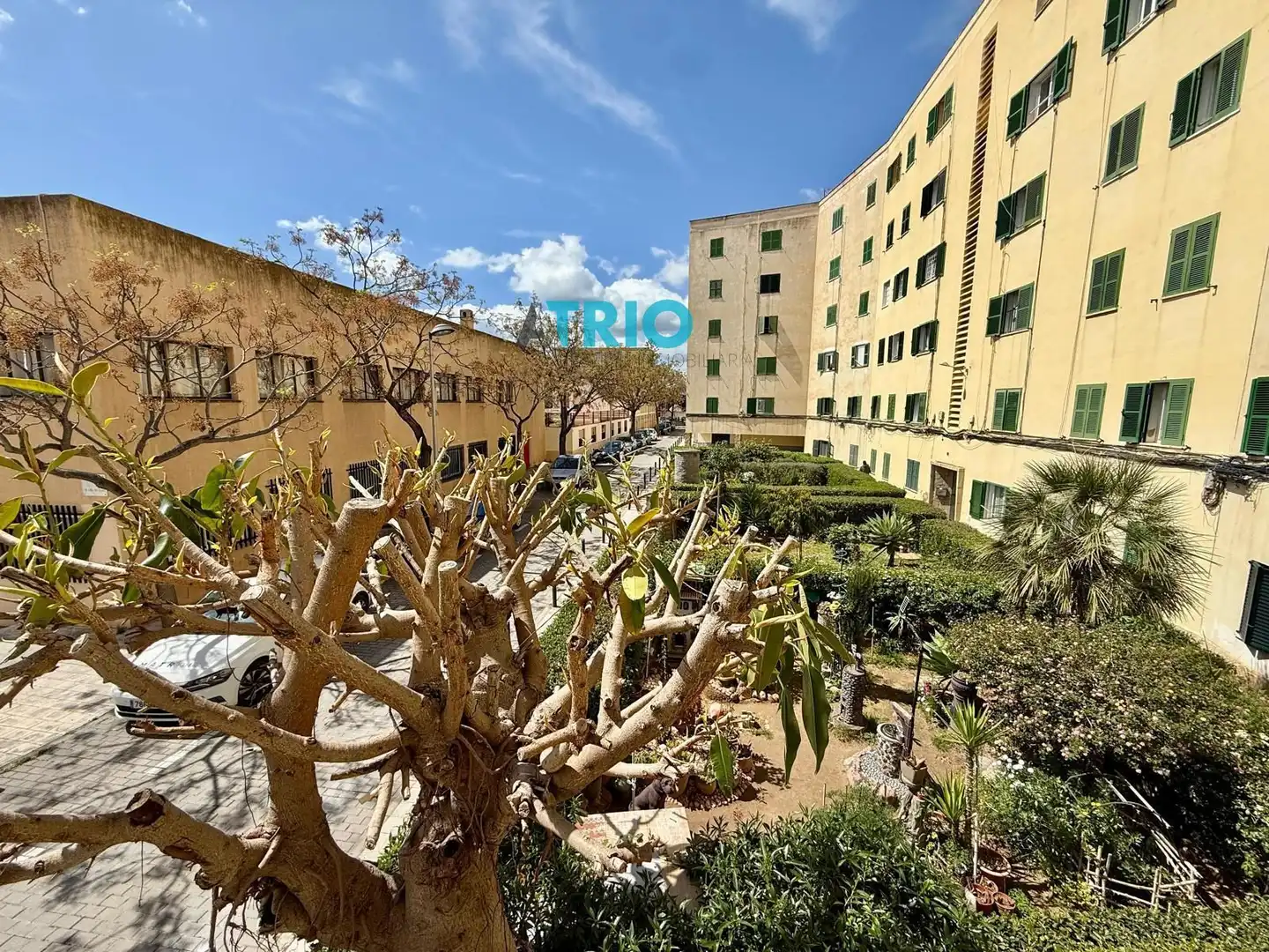Außenansicht von Wohnung zum Verkauf in  Palma de Mallorca mit Klimaanlage und Heizung