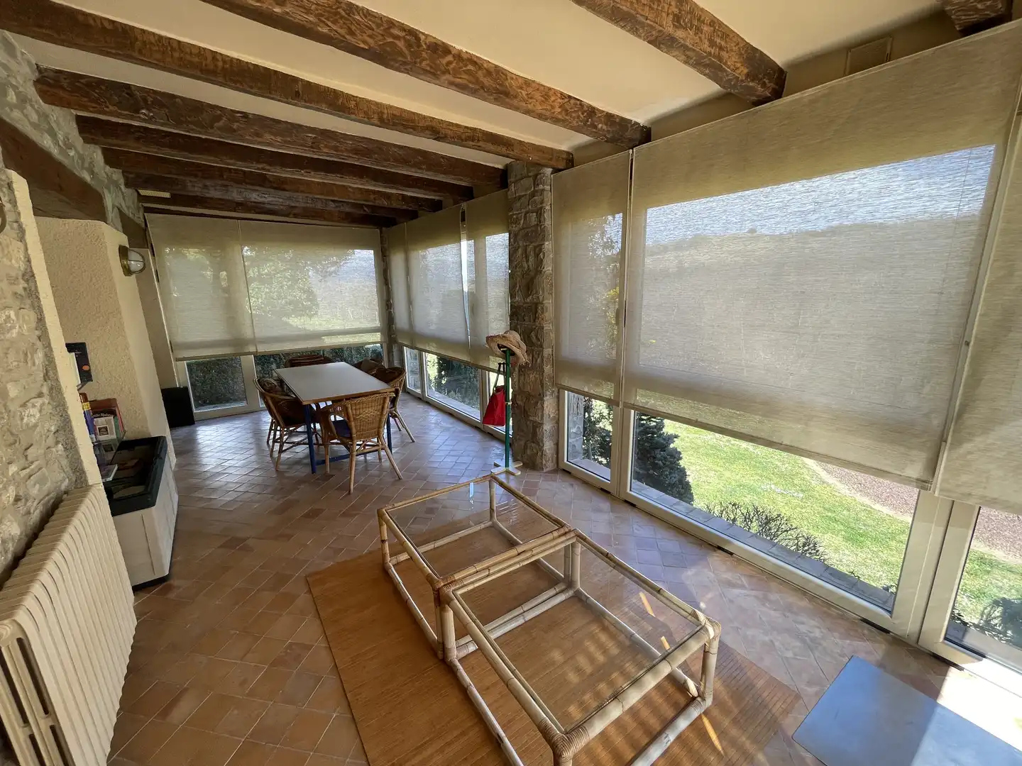 Casa rústica con terraza en venta en Sant Joan Les Fonts, imagen 9