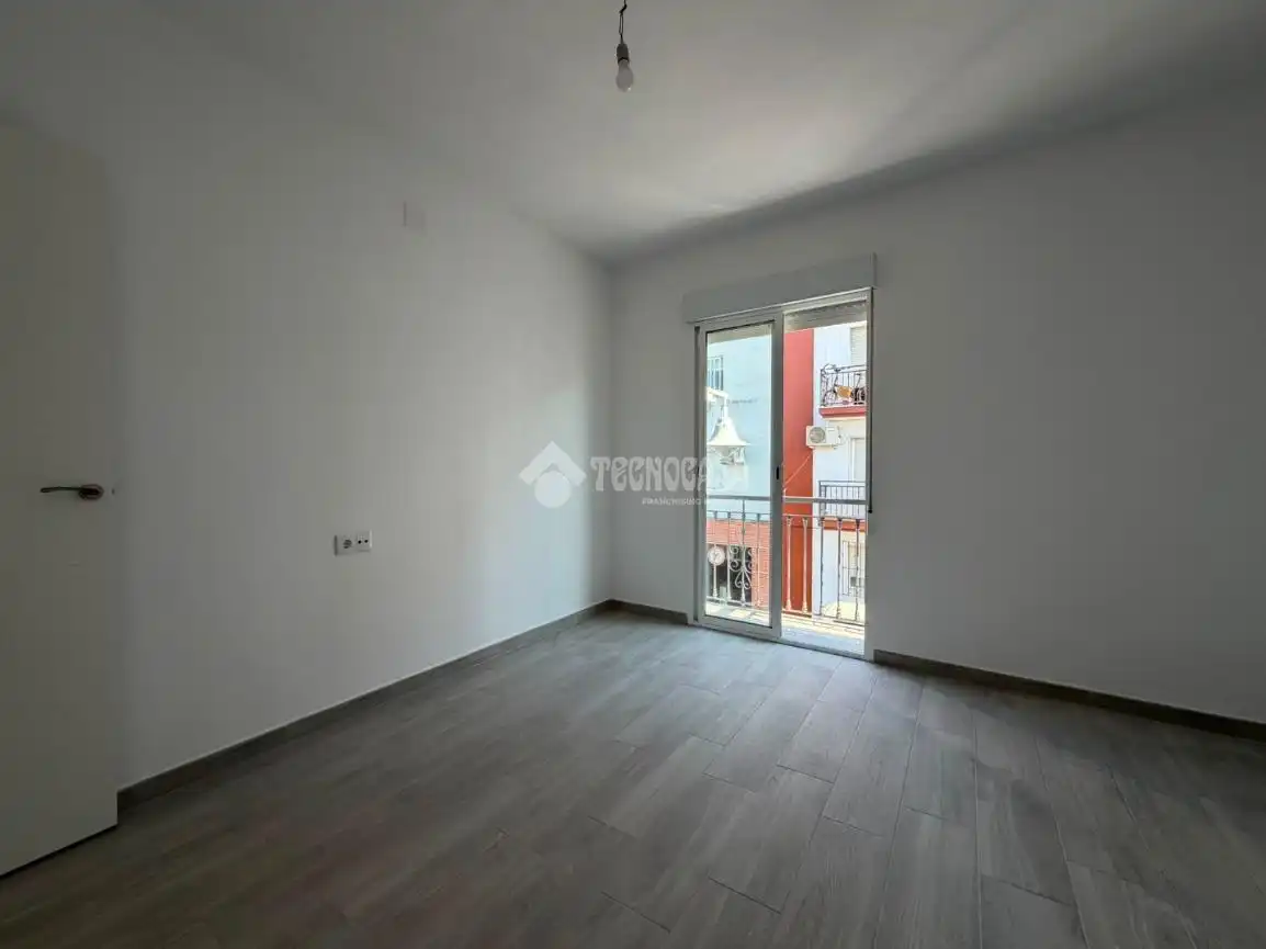 Schlafzimmer von Wohnung zum Verkauf in Isla Cristina mit Balkon