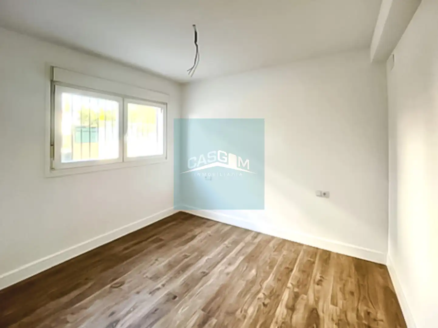 Schlafzimmer von Wohnung zum Verkauf in Huelva mit Klimaanlage, Parkett und Möbliert
