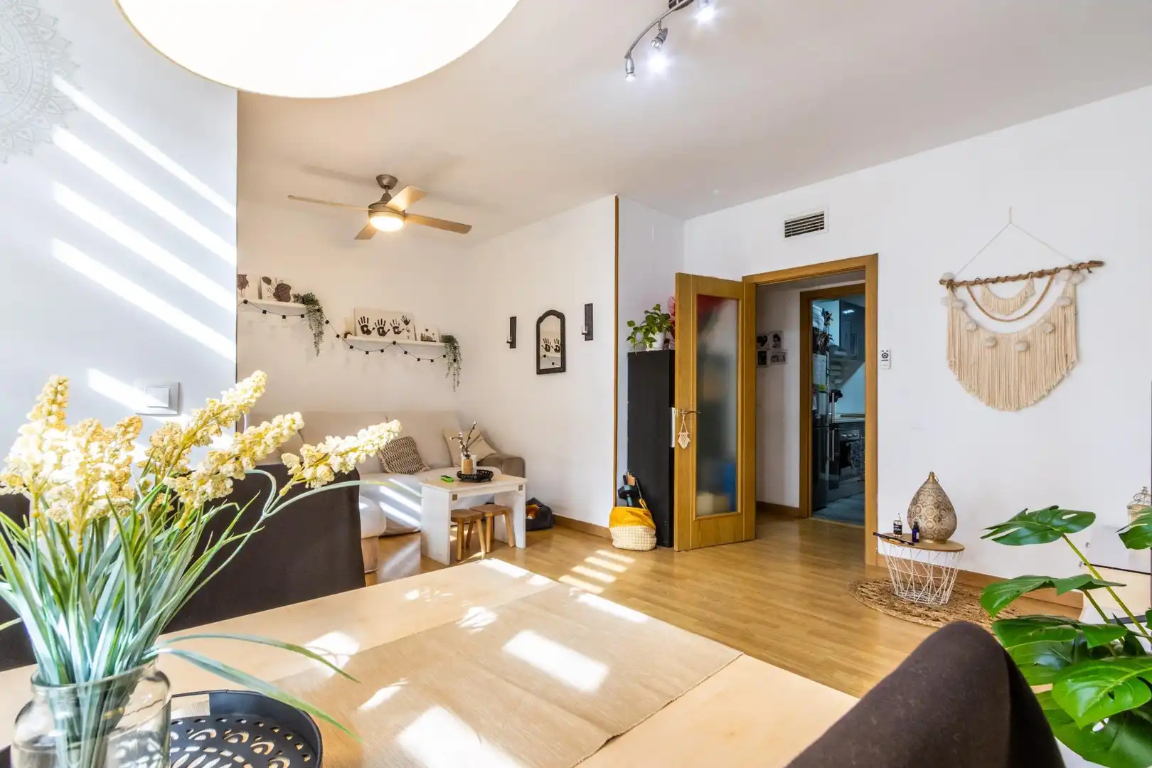 Sala de estar de Piso en venta en Sabadell con Aire acondicionado, Calefacción y Balcón