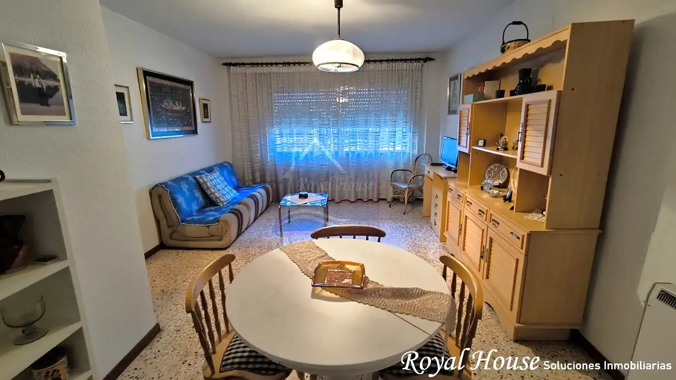 Sala de estar de Apartamento en venta en Collado Villalba con Calefacción y Piscina comunitaria