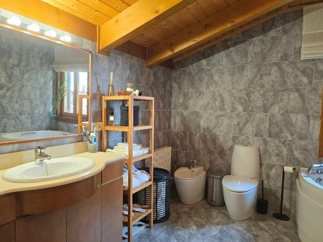 Haus mit Garten zum Verkauf in Carrer Carrer Vallès, imagen 42