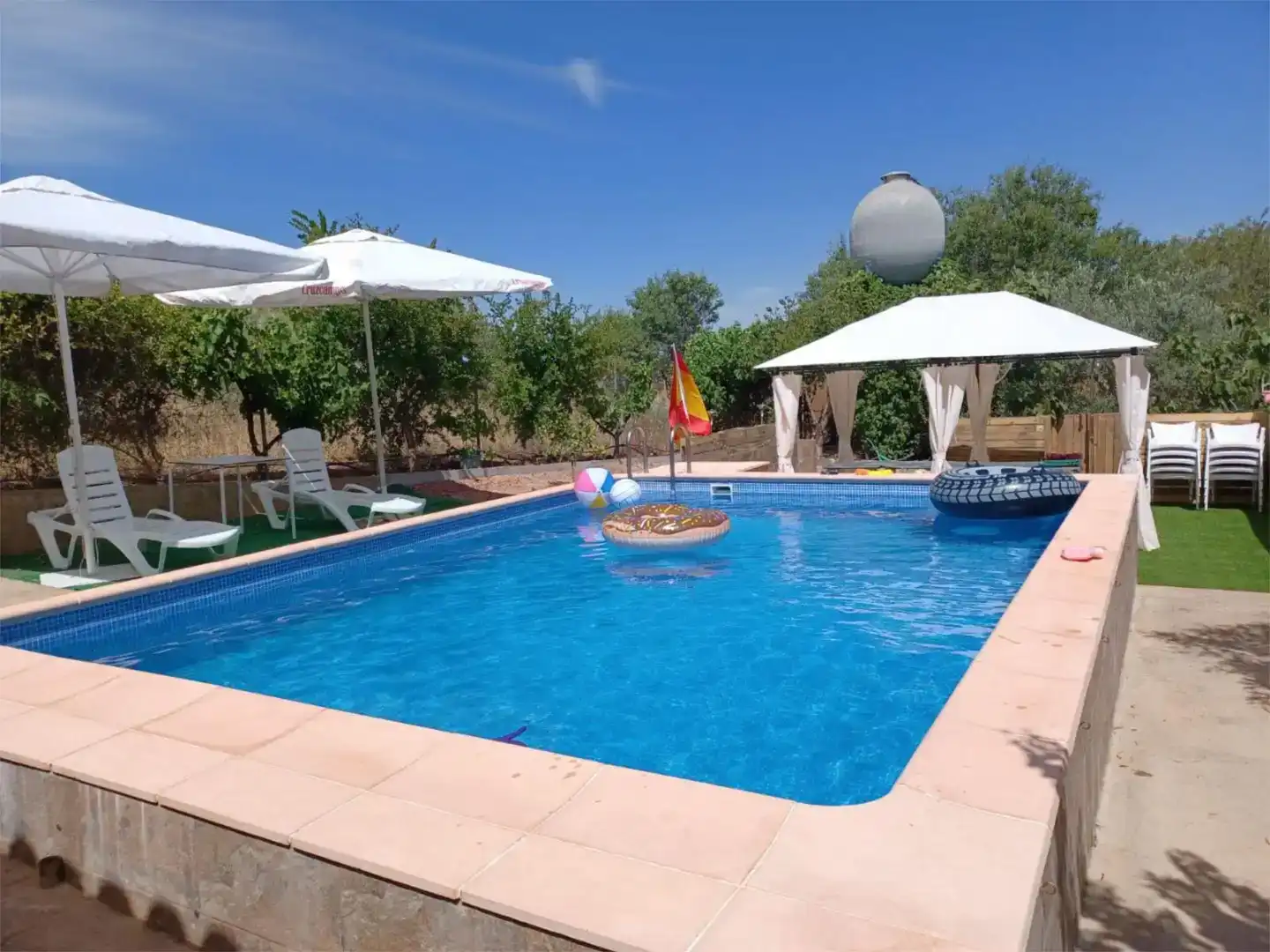 Piscina de Casa o chalet en venta en Almendralejo, Badajoz