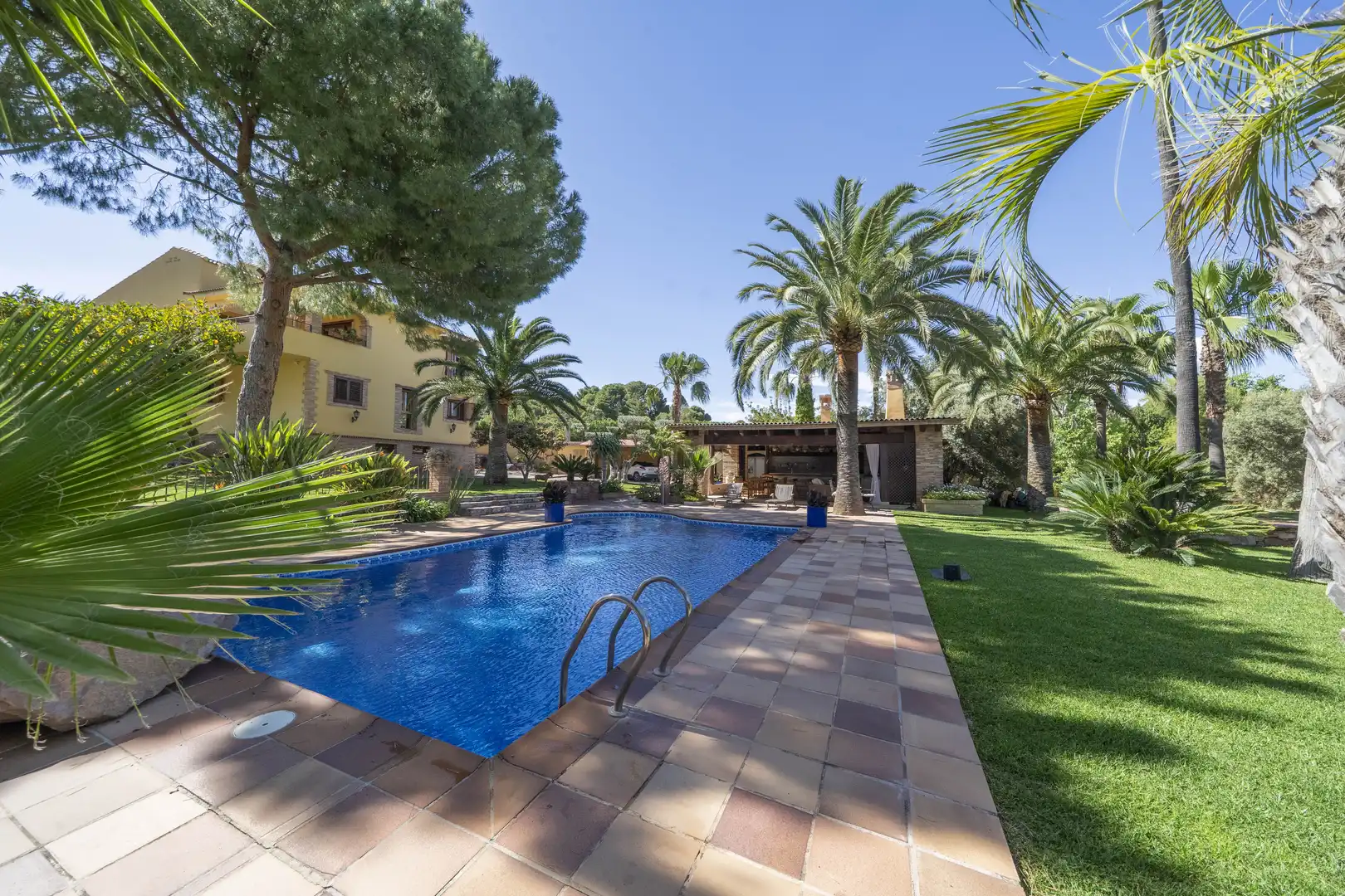 Jardín de Finca rústica en venta en Náquera con Aire acondicionado, Calefacción y Terraza