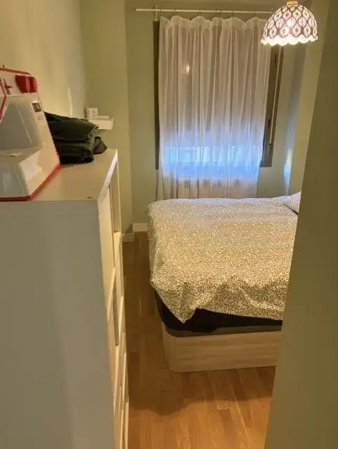 Habitación de Piso en venta en Madrid con Calefacción, Trastero y Piscina comunitaria