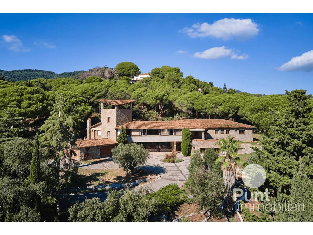 Exterior view of House or chalet for sale in Premià de Dalt  with Heating, Private garden and Terrace