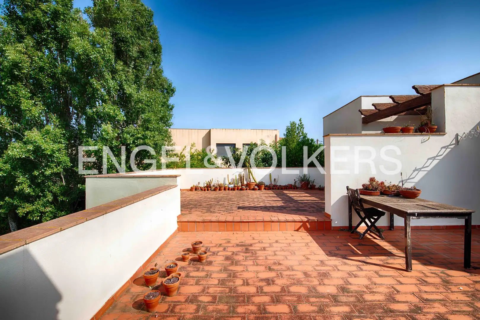Terrace of Houses for sale in Pedret i Marzà  with Private garden, Terrace and Swimming Pool