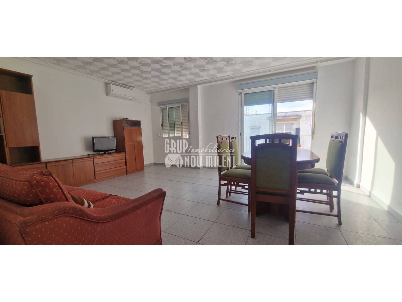 Außenansicht von Wohnung miete in Benetússer mit Klimaanlage, Möbliert und Balkon