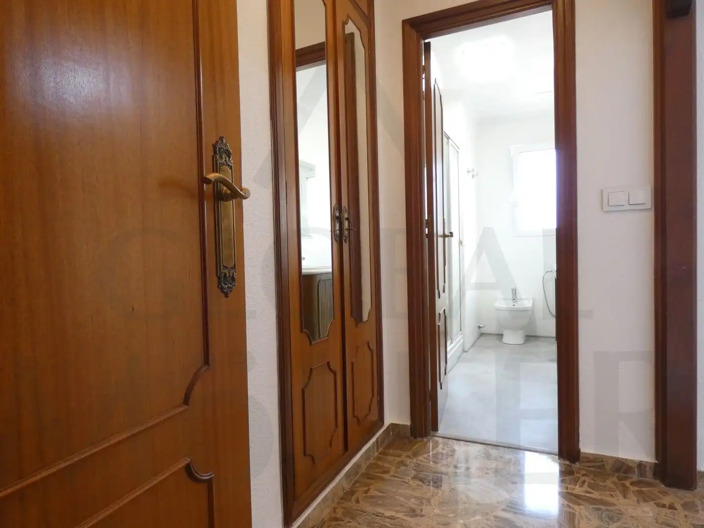 Flat for rent in Calle Ángel Bruna, 20, Ensanche