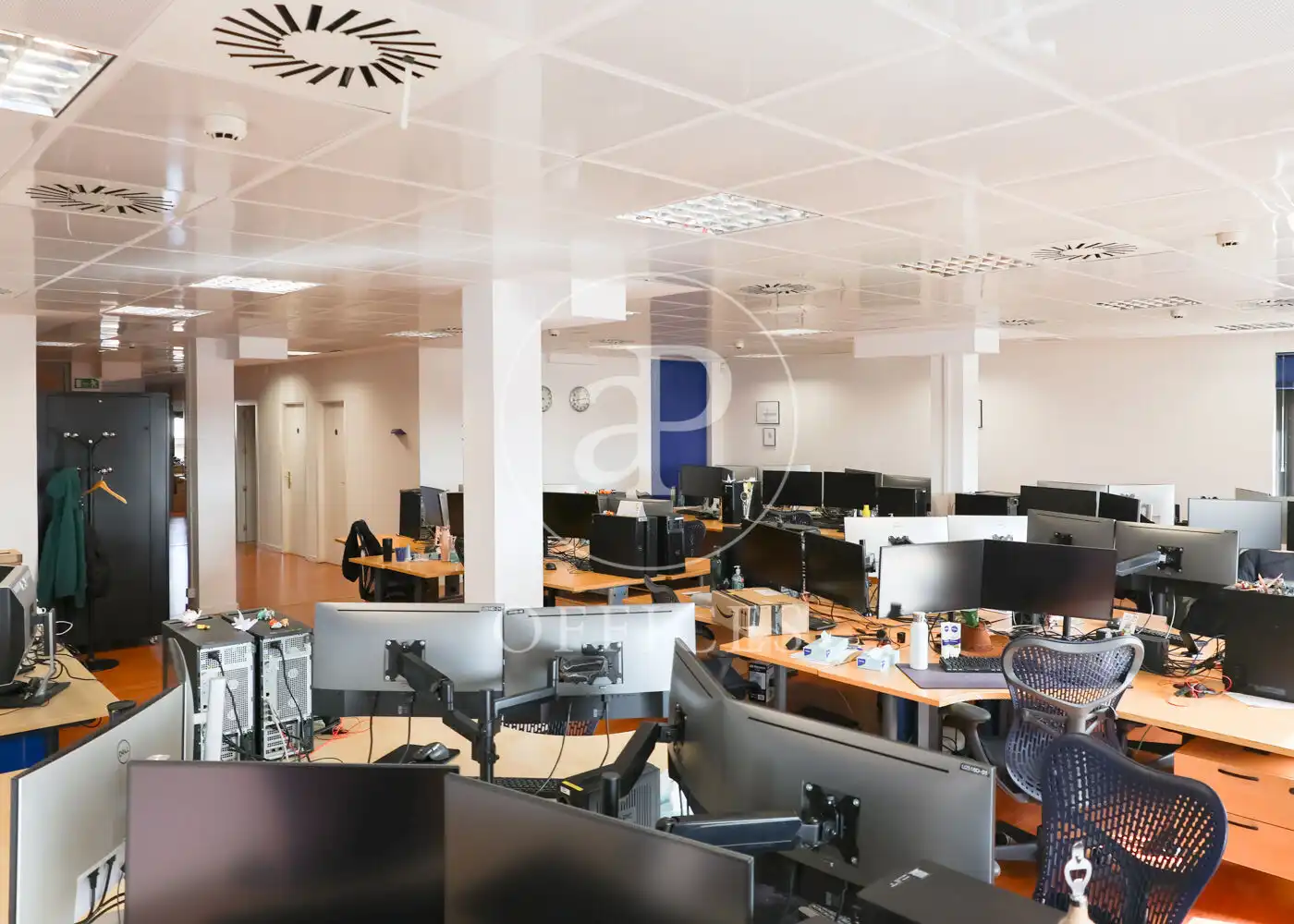 Büro zur Miete in Madrid mit Klimaanlage und Heizung