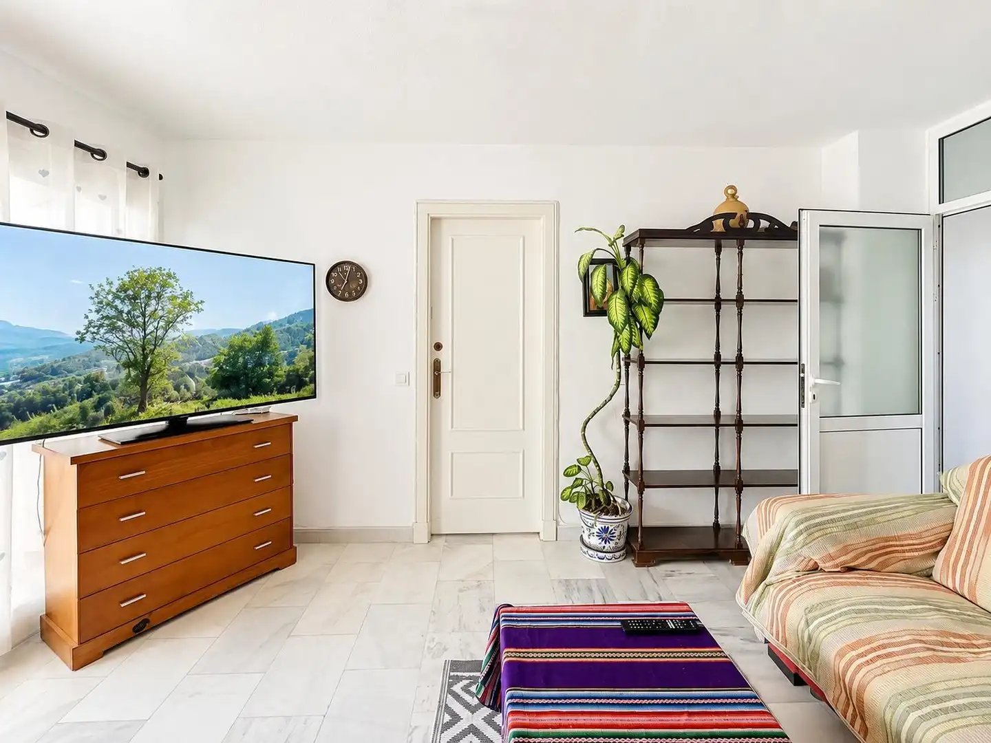 Apartamento con piscina en venta en Calle del Geranio 31, imagen 7