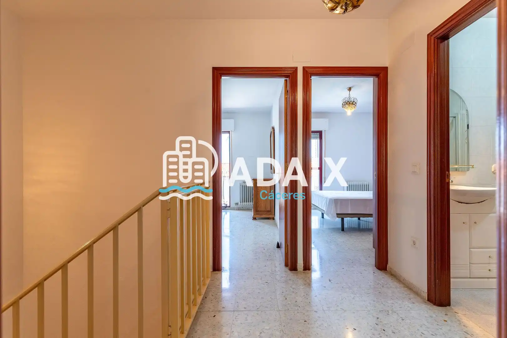 Houses for sale in Cáceres  with Air Conditioner, Heating and Terrace