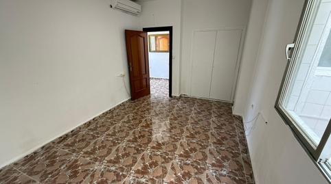 Foto 4 de Piso en venta en Avenida de Largo Caballero, Esperanza - Quemadero, Almería