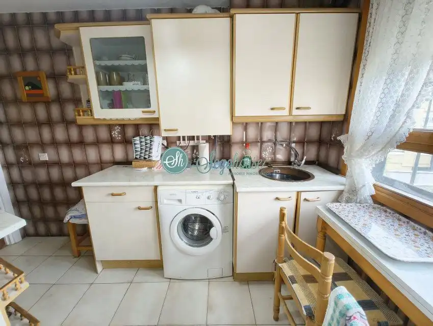 Cocina de Piso en venta en Segovia con Calefacción, Terraza y Trastero