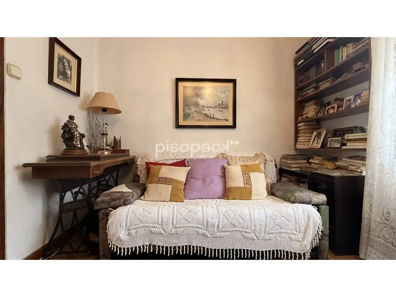 Wohnzimmer von Wohnung zum Verkauf in  Pamplona / Iruña mit Heizung, Terrasse und Balkon