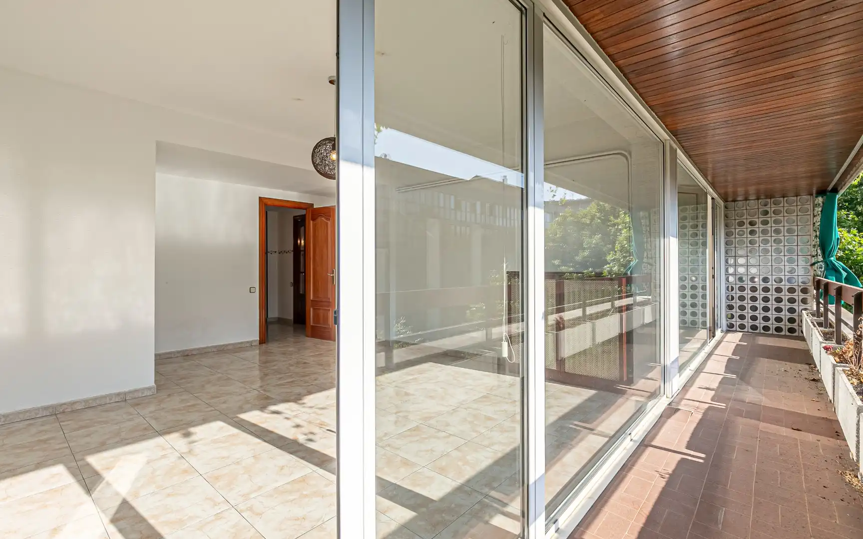 Piso en venta en Pere III, Centre - Passeig i Rodalies