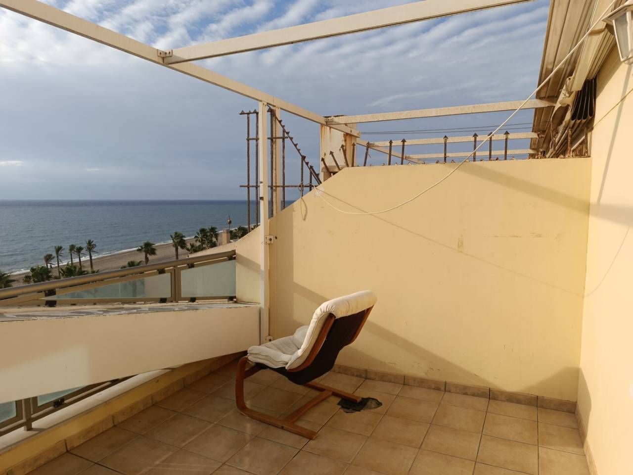 Terrace of Attic to rent in Roquetas de Mar  with Air Conditioner, Terrace and Furnished