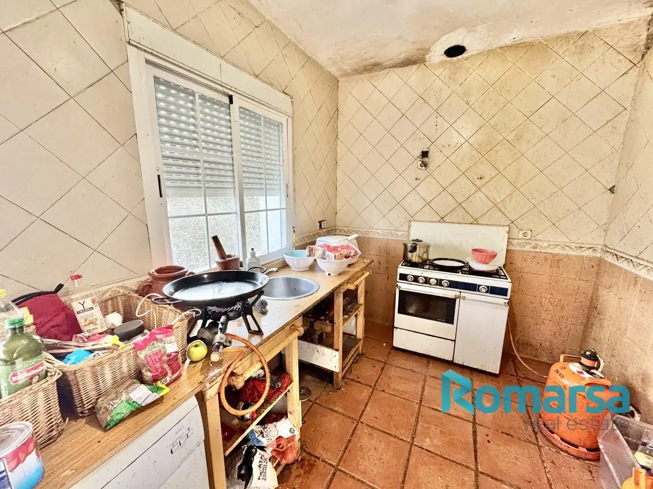 Cocina de Casa o chalet en venta en Navahondilla con Calefacción, Jardín privado y Trastero