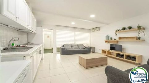Foto 3 de Apartamento en venta en Calle del Cap Ponent, Santa Margarita, Roses