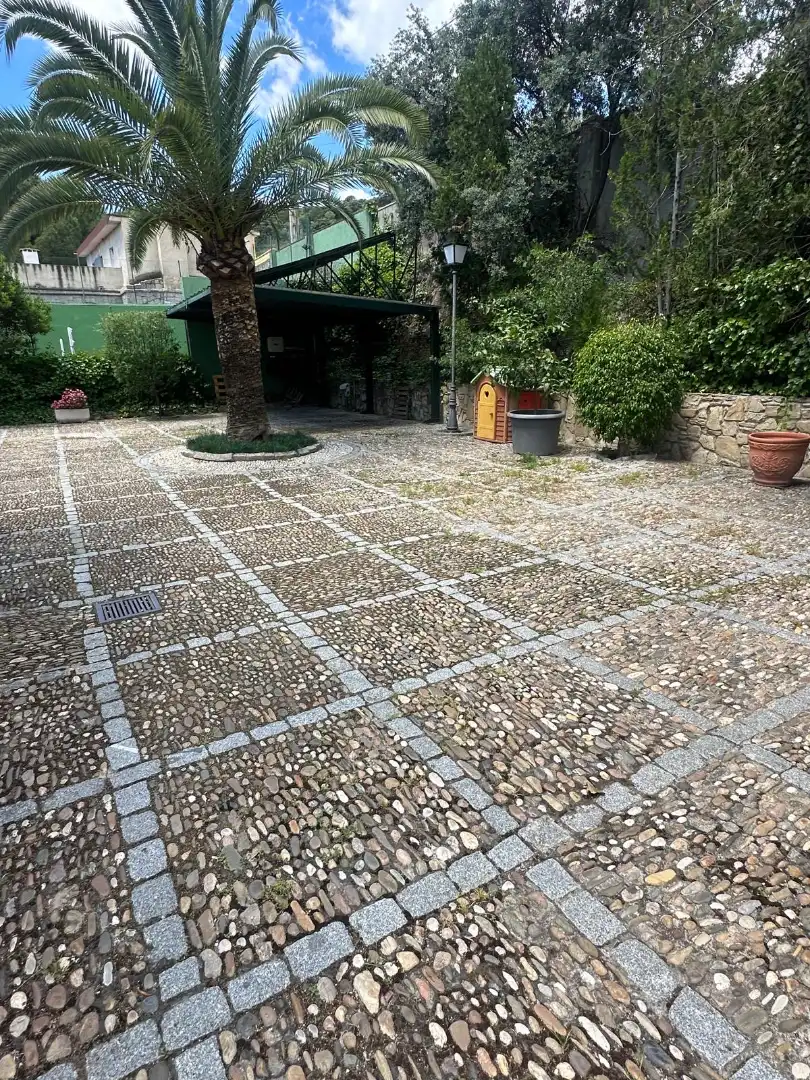 Houses for sale in Poniente-Norte - Miralbaida - Parque Azahara