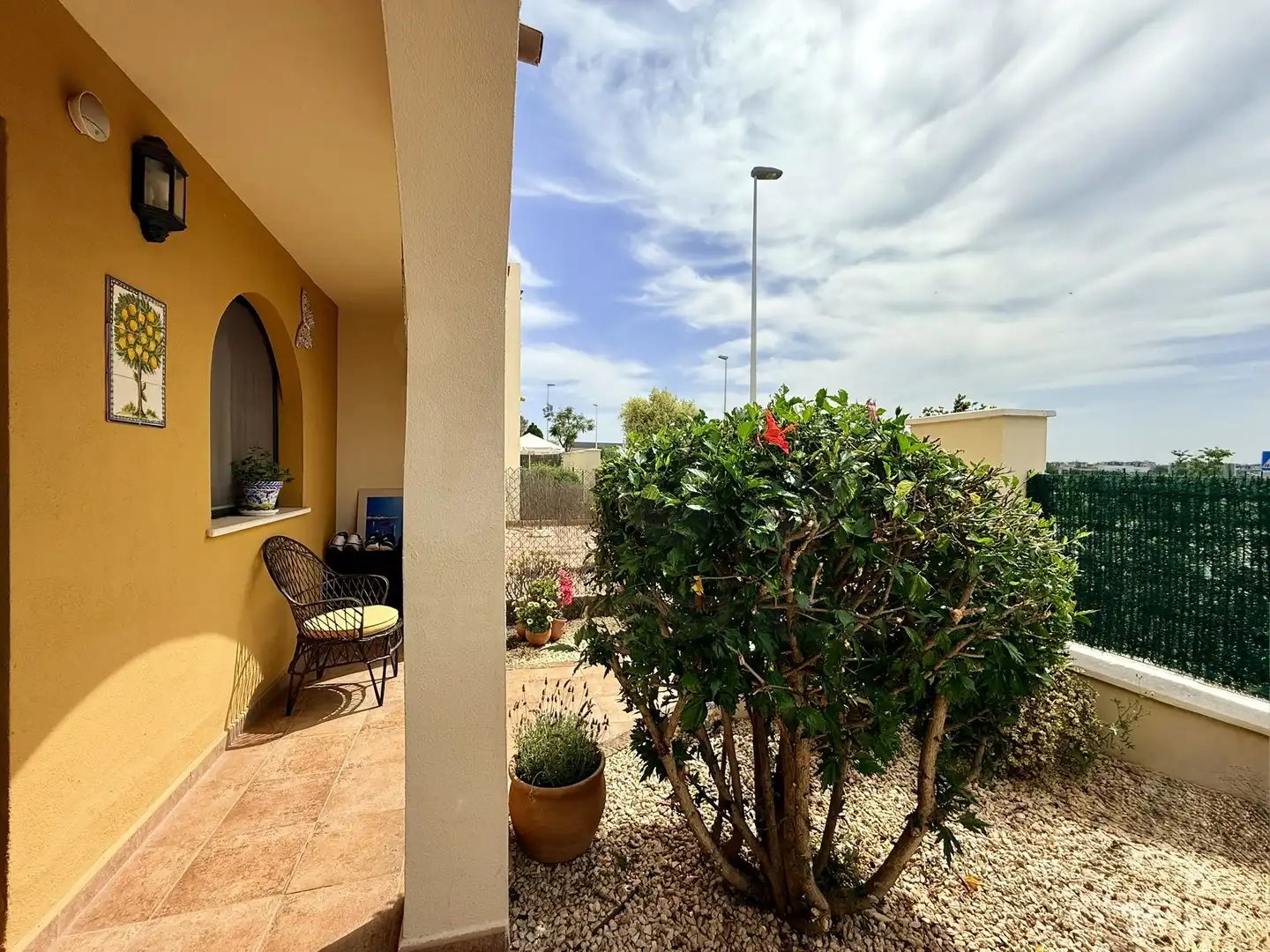 Semi-detached house with pool for sale in Costa Esuri, imagen 6