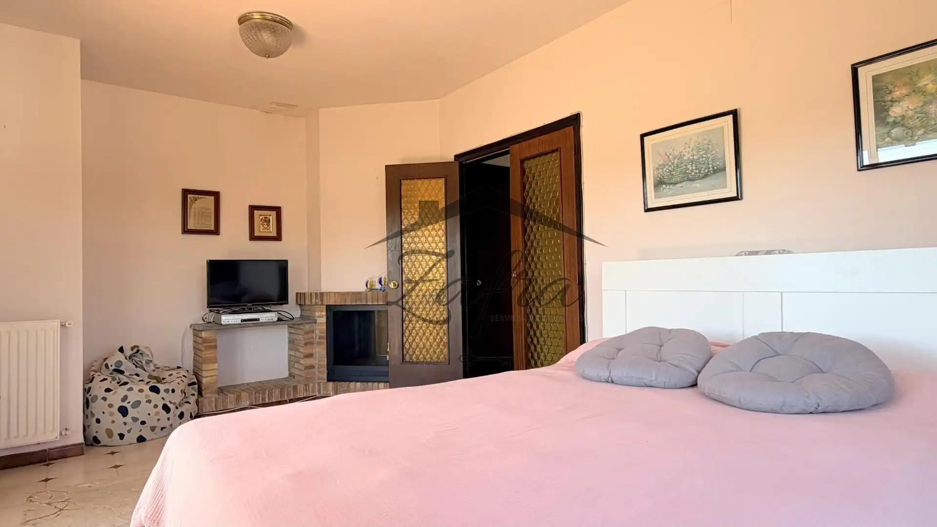 Casa con jardín en venta en Carrer Carrer Canigó, imagen 21
