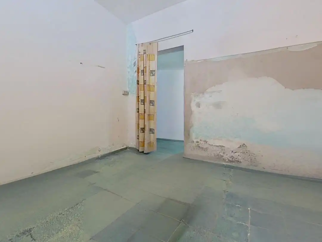 Habitación de Casa adosada en venta en Centro