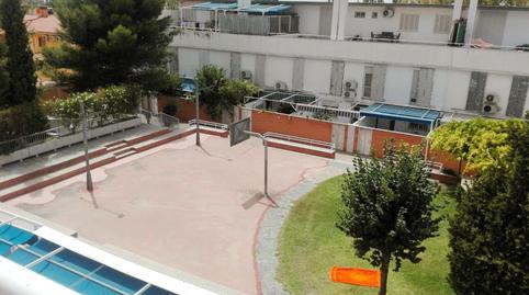 Foto 3 de Apartamento de alquiler en  Pedro Temboury, Joaquina Eguaras, Granada