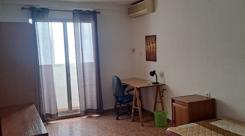 Foto 5 de Piso de alquiler en Carrer del Poeta Mas I Ros, Ciutat Jardí, Valencia Capital