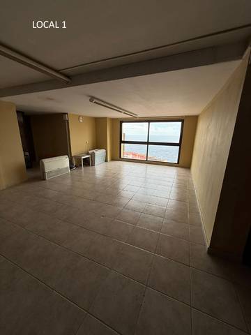 Local comercial en Venta en Calle el Cano en Radazul