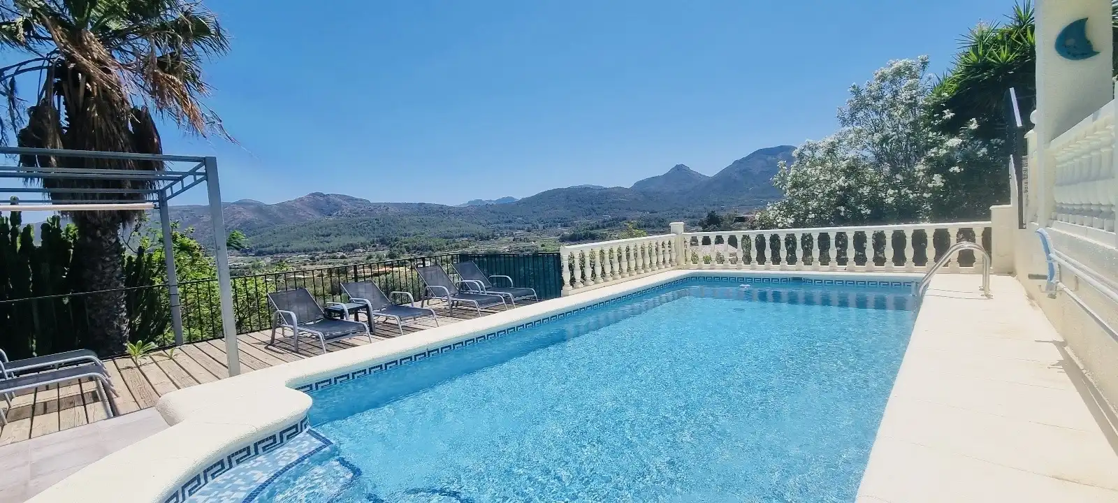 Piscina de Casa o chalet en venta en Xaló con Aire acondicionado, Calefacción y Jardín privado