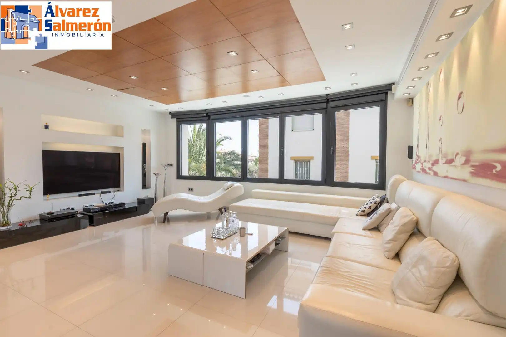 Chalet con piscina en venta en Urbanizacion EL CARMELO, imagen 12