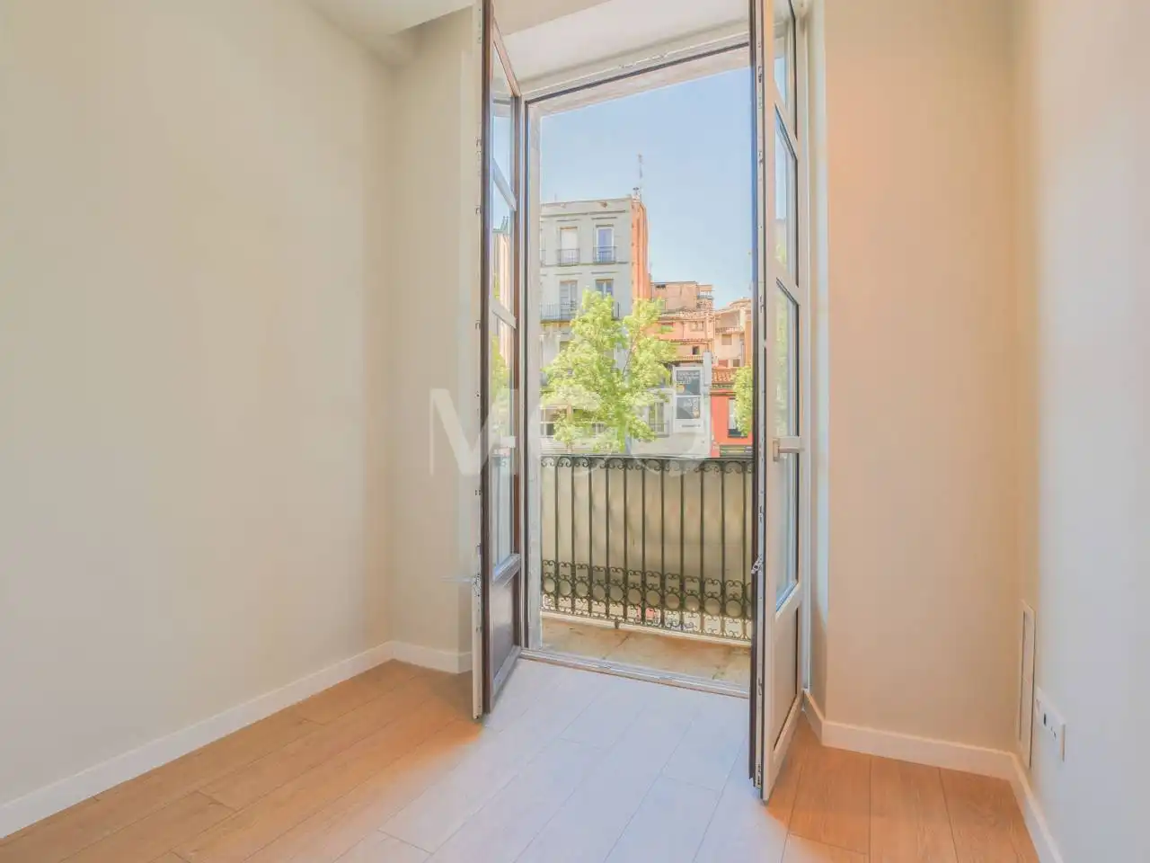 Habitación de Piso en venta en Vic con Calefacción, Parquet y Terraza