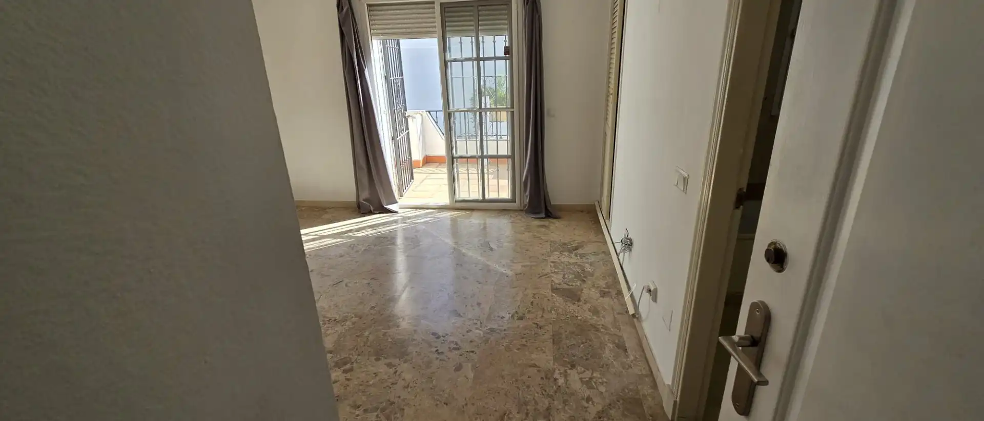 Maison jumelée avec piscine à vendre à Capellanía - Retamar, imagen 18