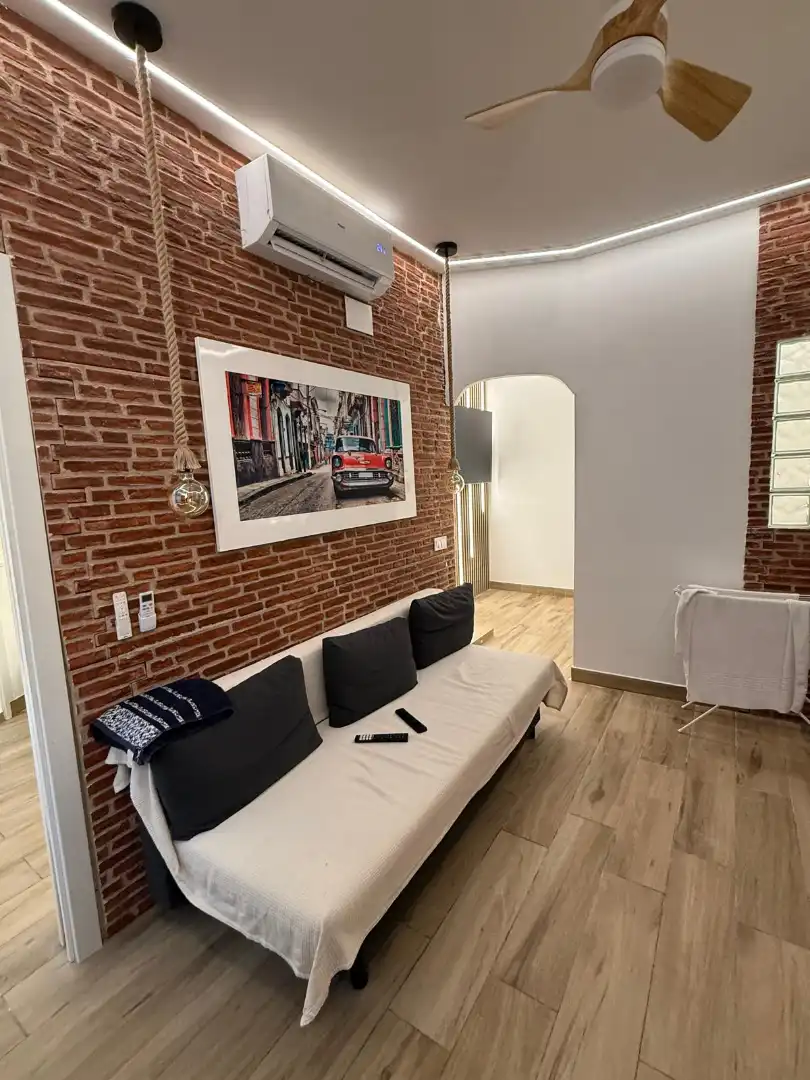 Piso en venta en Calle de Santiago Cordero, imagen 2