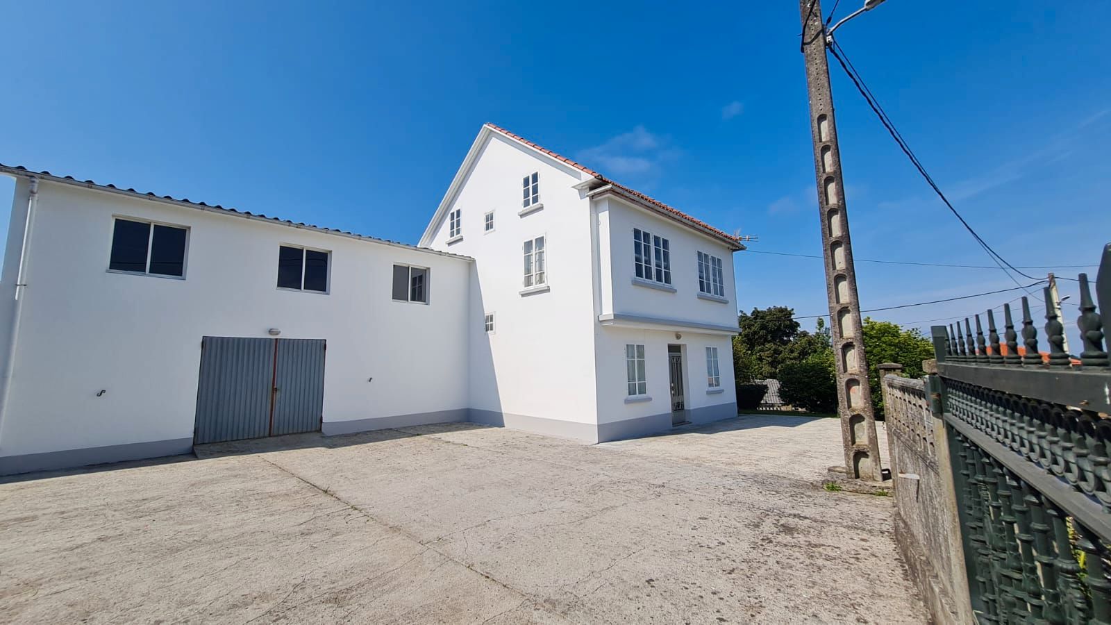 Vista exterior de Casa o xalet en venda en Vilarmaior amb Calefacció i Jardí privat