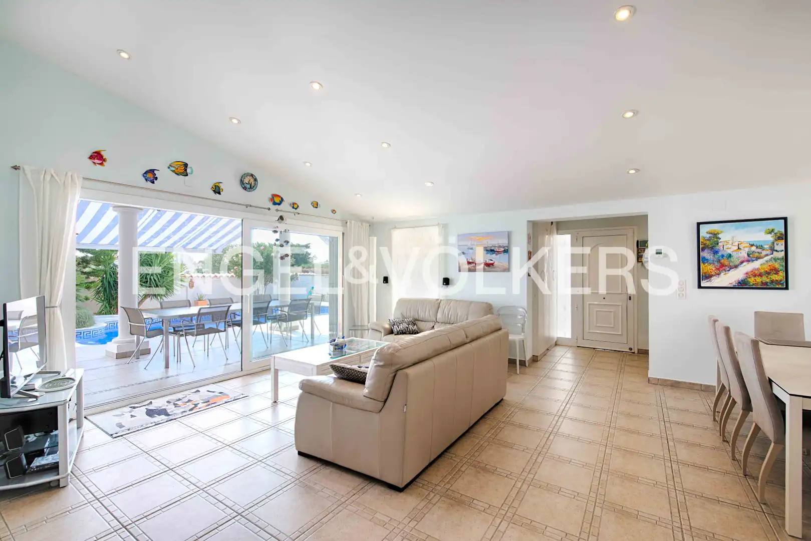 Casa con piscina en venta en Carrer Pení, imagen 7