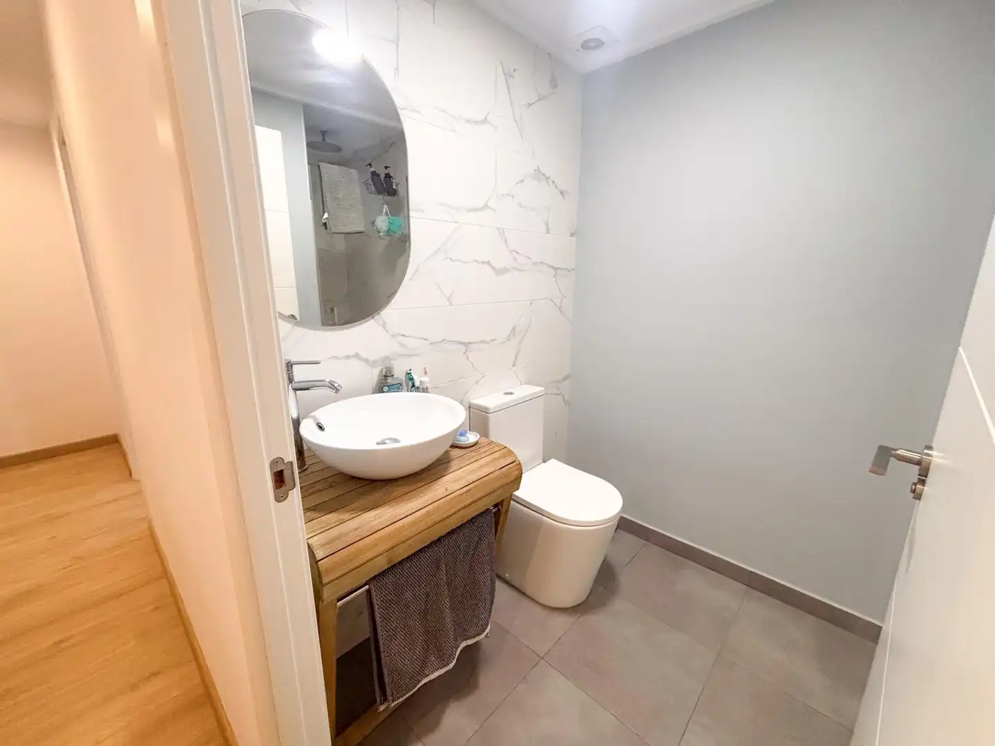 Badezimmer von Wohnung zum Verkauf in Torrevieja mit Klimaanlage, Möbliert und Balkon