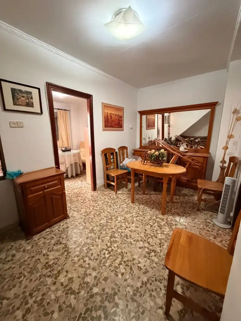 Menjador de Casa o xalet en venda en Sevilla amb Aire condicionat, Terrassa i Traster